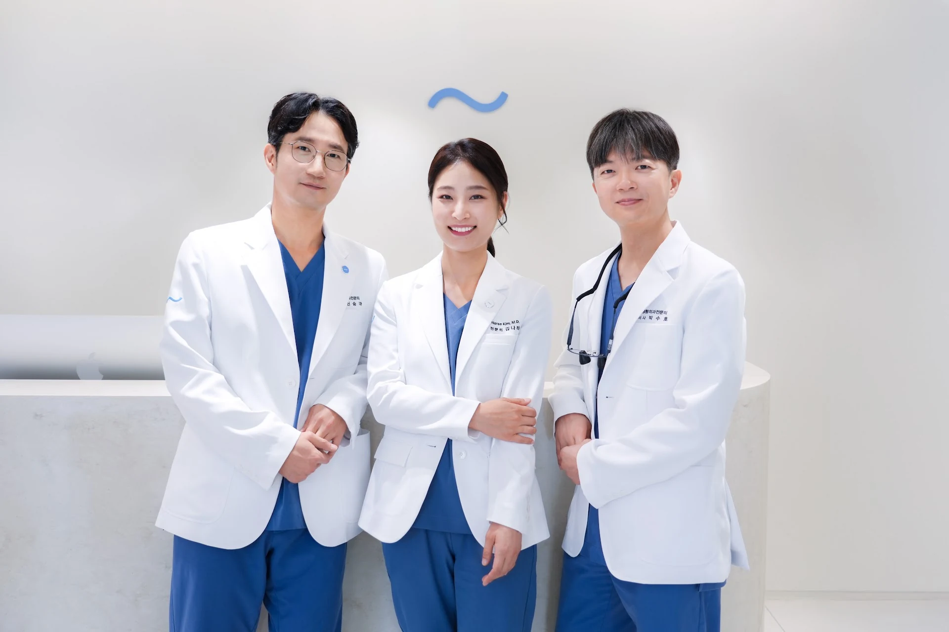Ảnh tập thể đội ngũ y tế BANAL